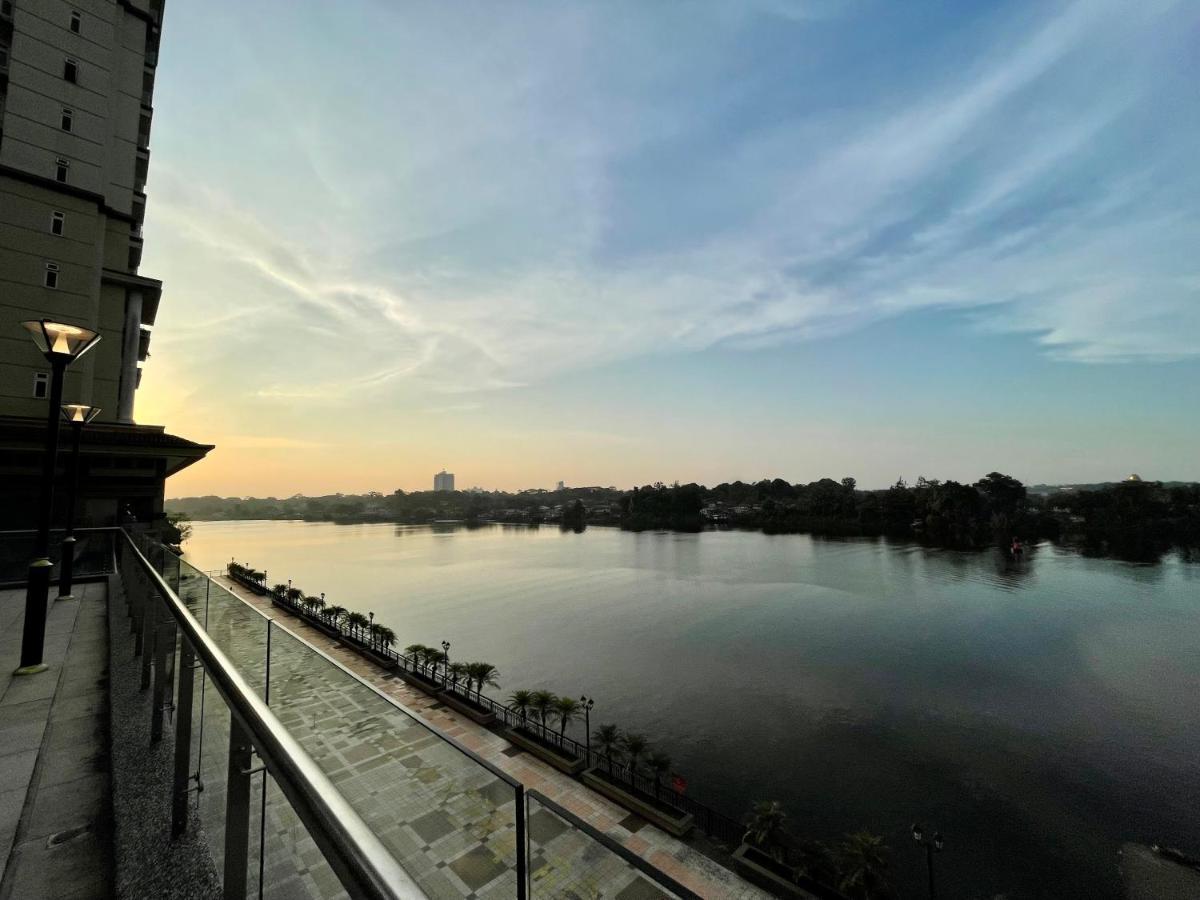 Kuching City Centre Smart Home Luxury Resort Condo Экстерьер фото
